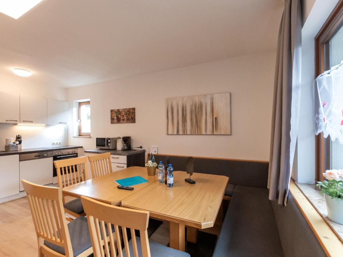 Apartment Alpenchalets - Zse204 By Interhome Zell am See Exterior foto