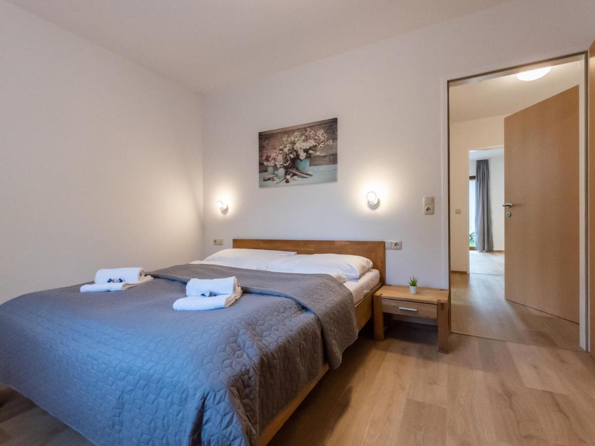 Apartment Alpenchalets - Zse204 By Interhome Zell am See Exterior foto